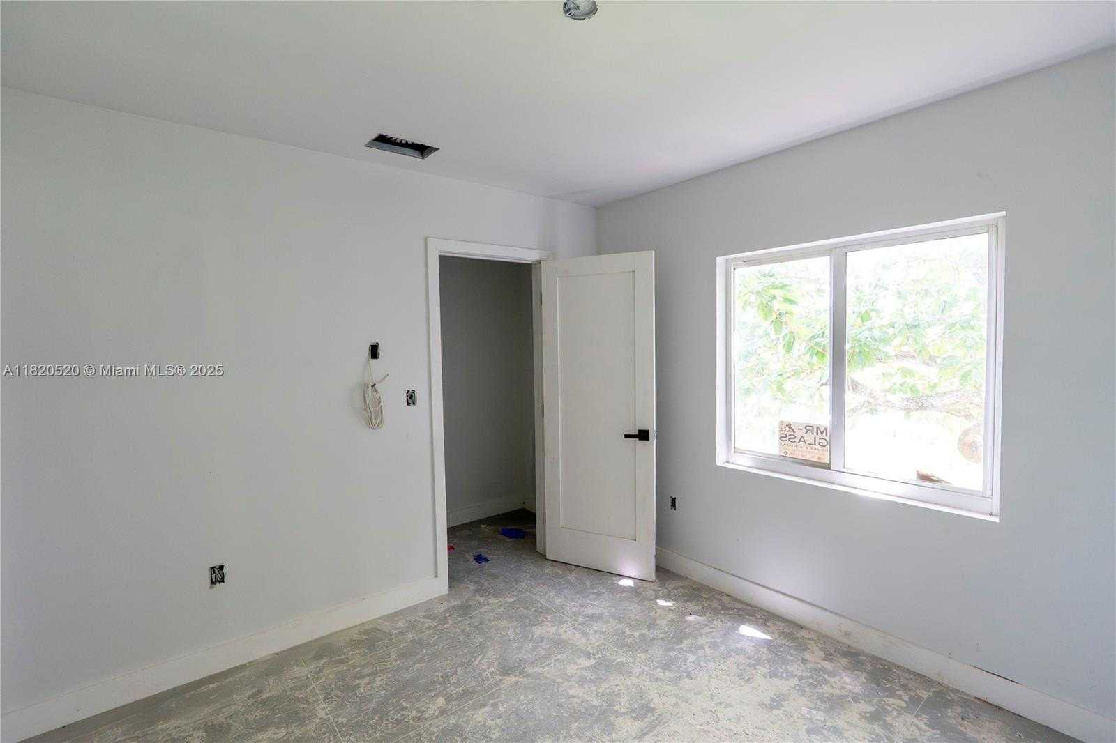 Small Image of 10290 SOUTH WEST 174TH TER #2, Miami Number 25