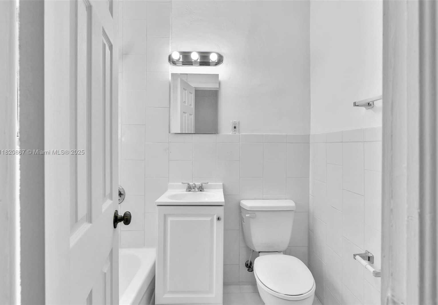 Small Image of 740 84TH ST, Miami Beach Number 13