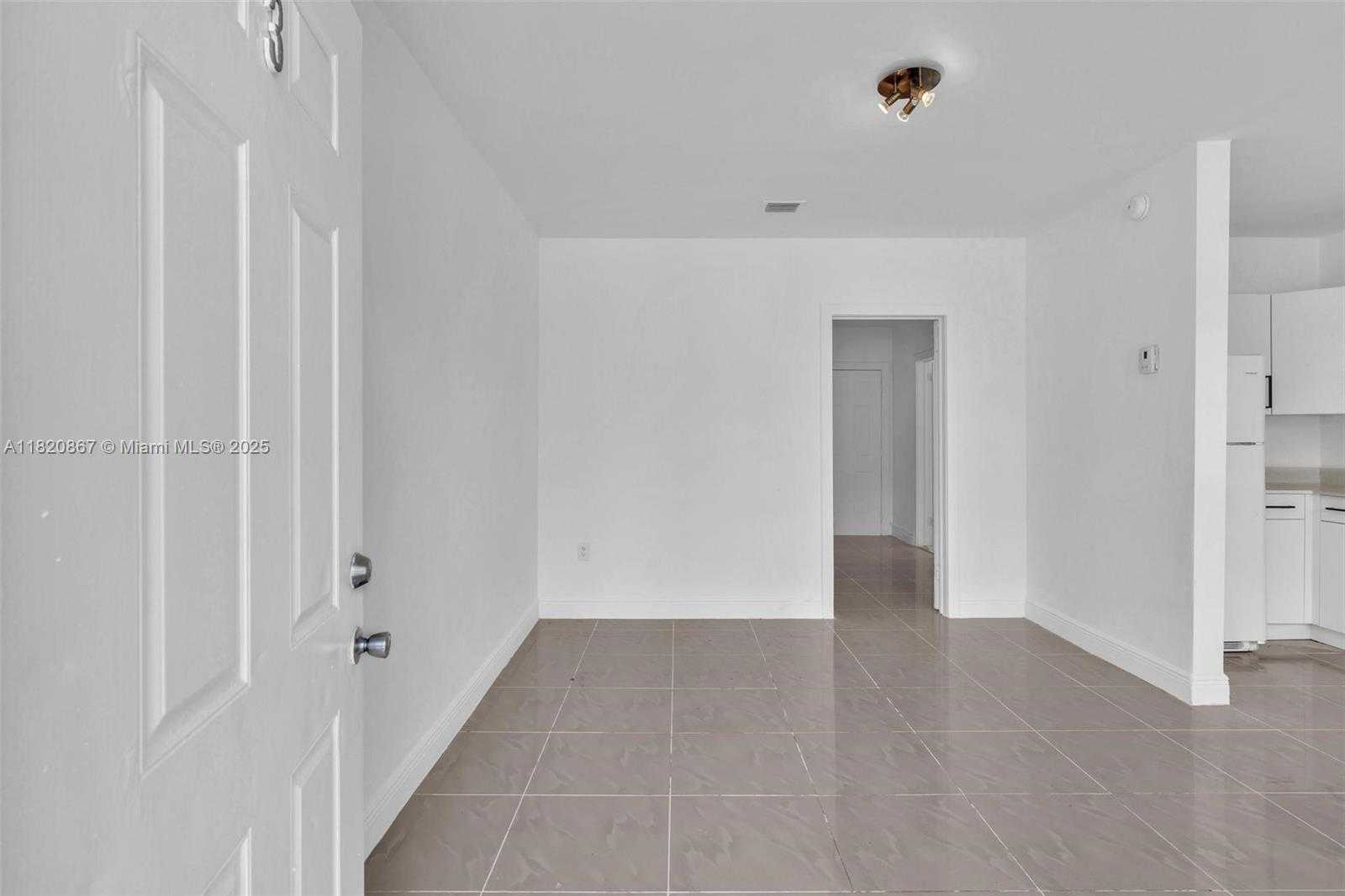 Small Image of 740 84TH ST, Miami Beach Number 3