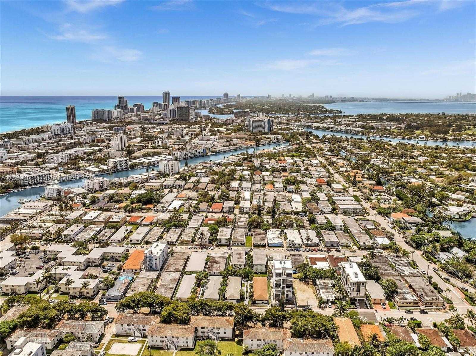Small Image of 740 84TH ST, Miami Beach Number 34