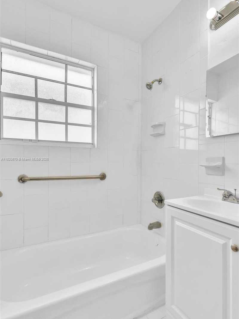 Small Image of 750 84TH ST, Miami Beach Number 18