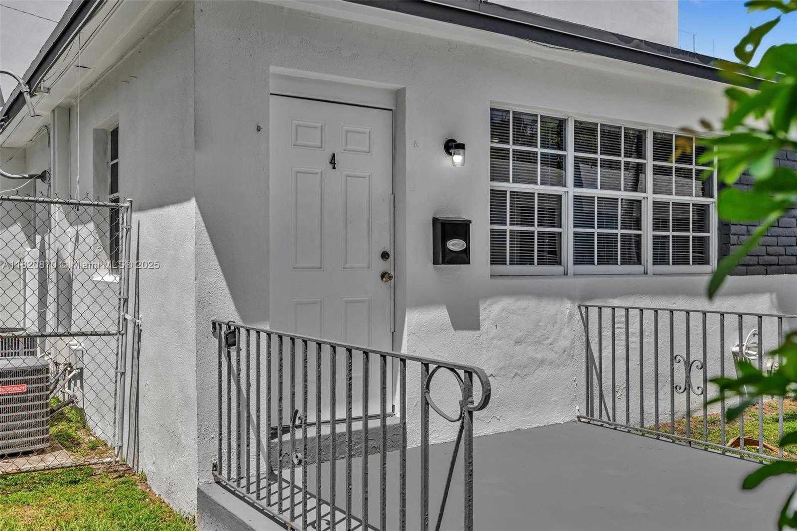 Small Image of 750 84TH ST, Miami Beach Number 3