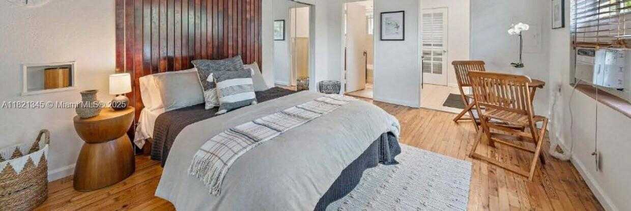 Small Image of 101 LUCERNE AVE #5, Lake Worth Number 18