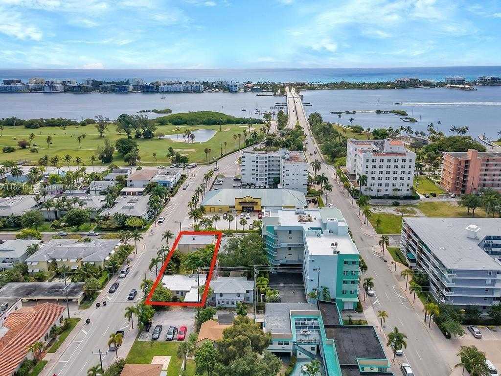 Small Image of 101 LUCERNE AVE #5, Lake Worth Number 2