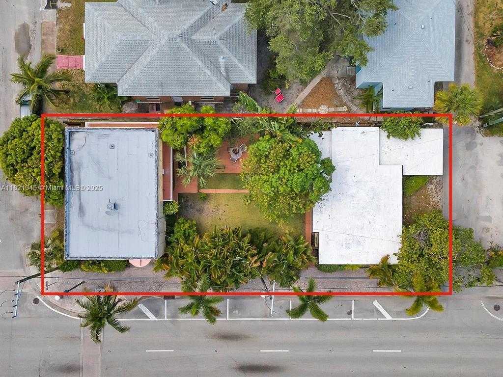 Small Image of 101 LUCERNE AVE #5, Lake Worth Number 7
