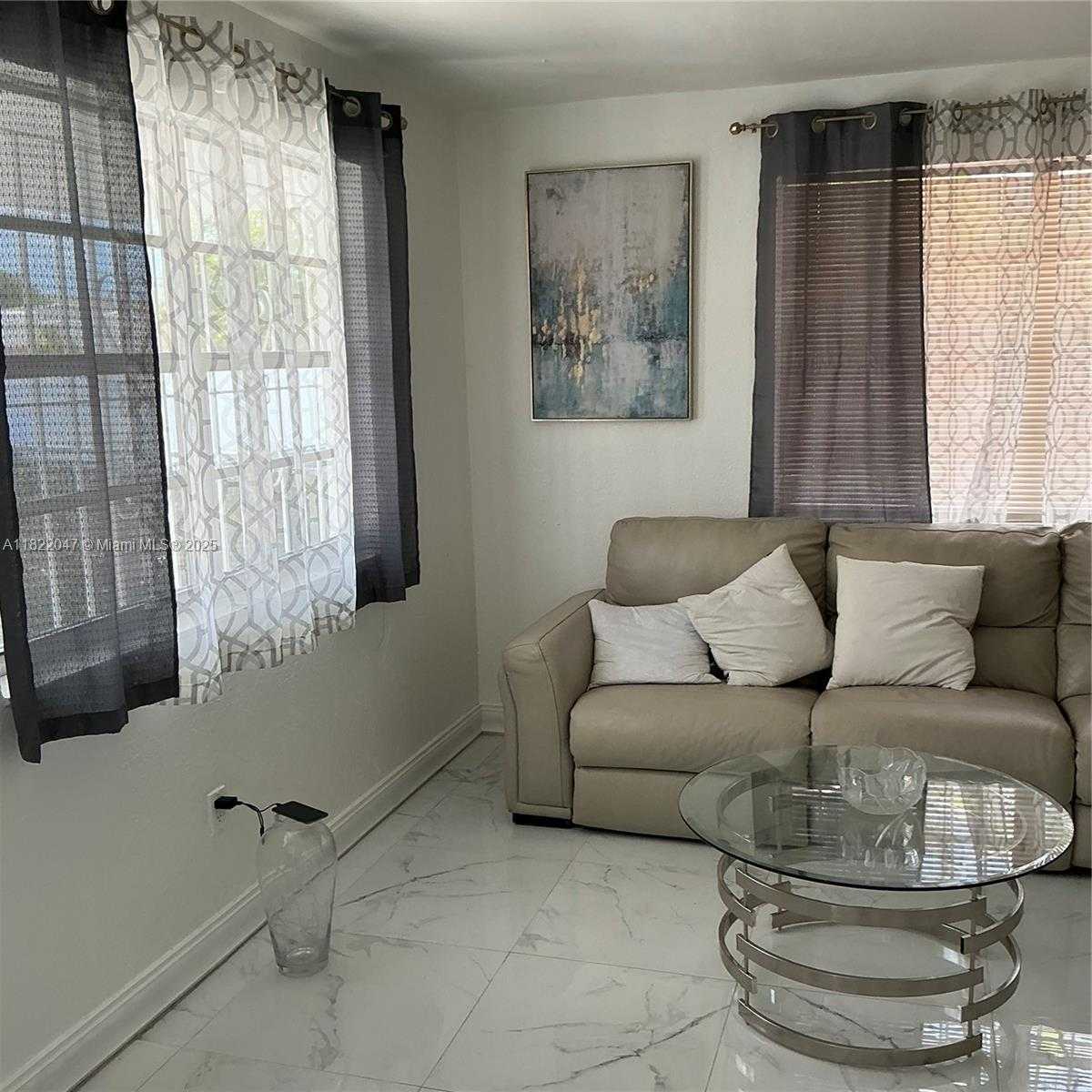 Small Image of 1924 NORTH WEST 35TH ST #2, Miami Number 11