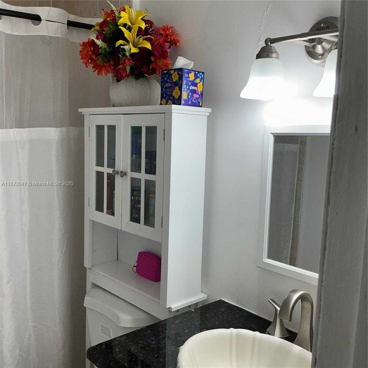 Small Image of 1924 NORTH WEST 35TH ST #2, Miami Number 25