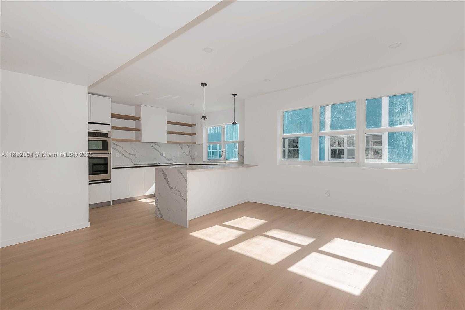 Small Image of 824 SOUTH EAST 12TH CT, Fort Lauderdale Number 11