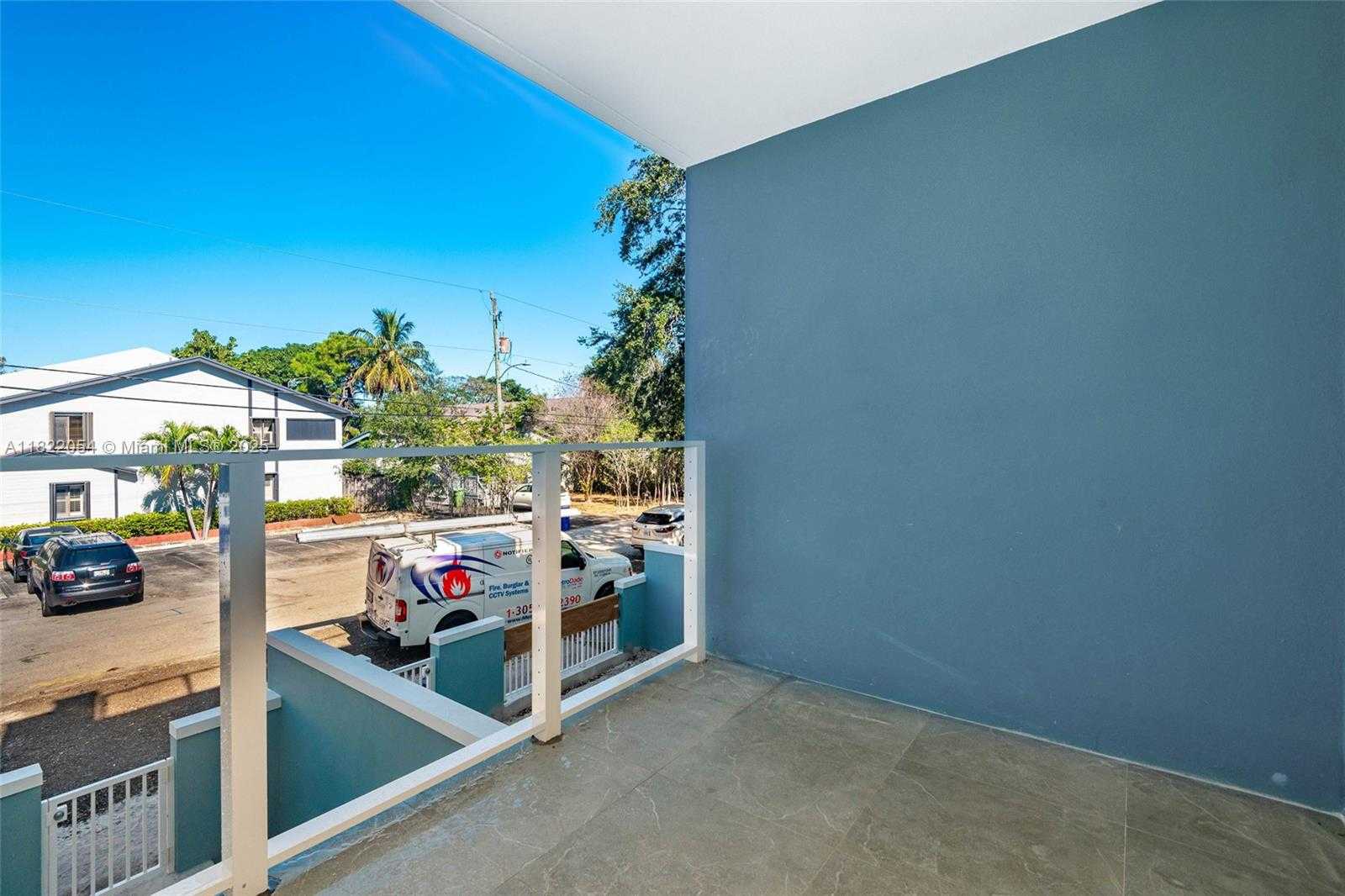 Small Image of 824 SOUTH EAST 12TH CT, Fort Lauderdale Number 20