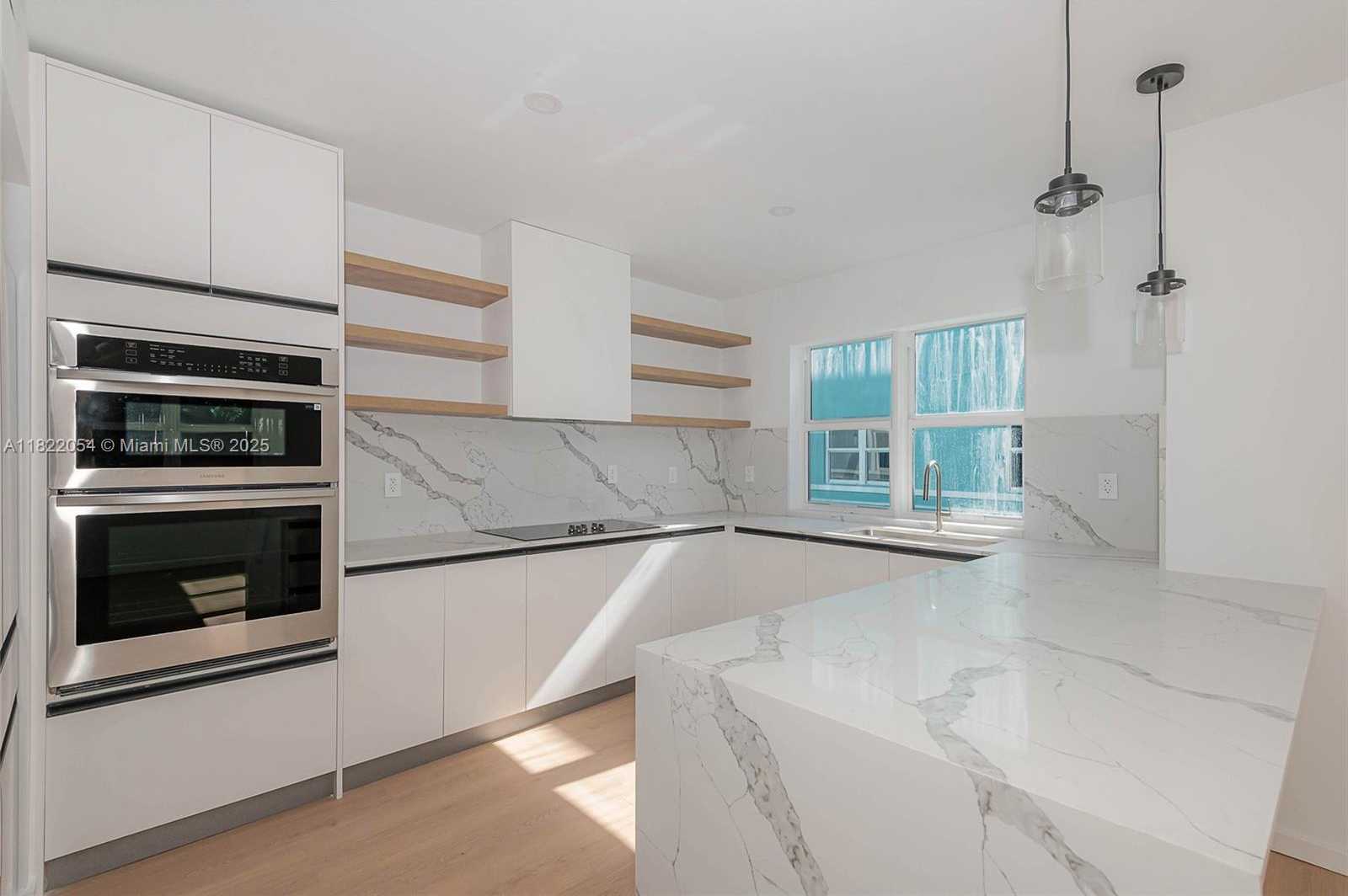 Small Image of 824 SOUTH EAST 12TH CT, Fort Lauderdale Number 6