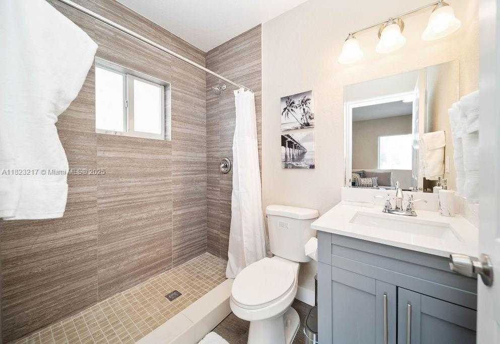 Small Image of 1770 NORTH WEST 55TH ST, Miami Number 13