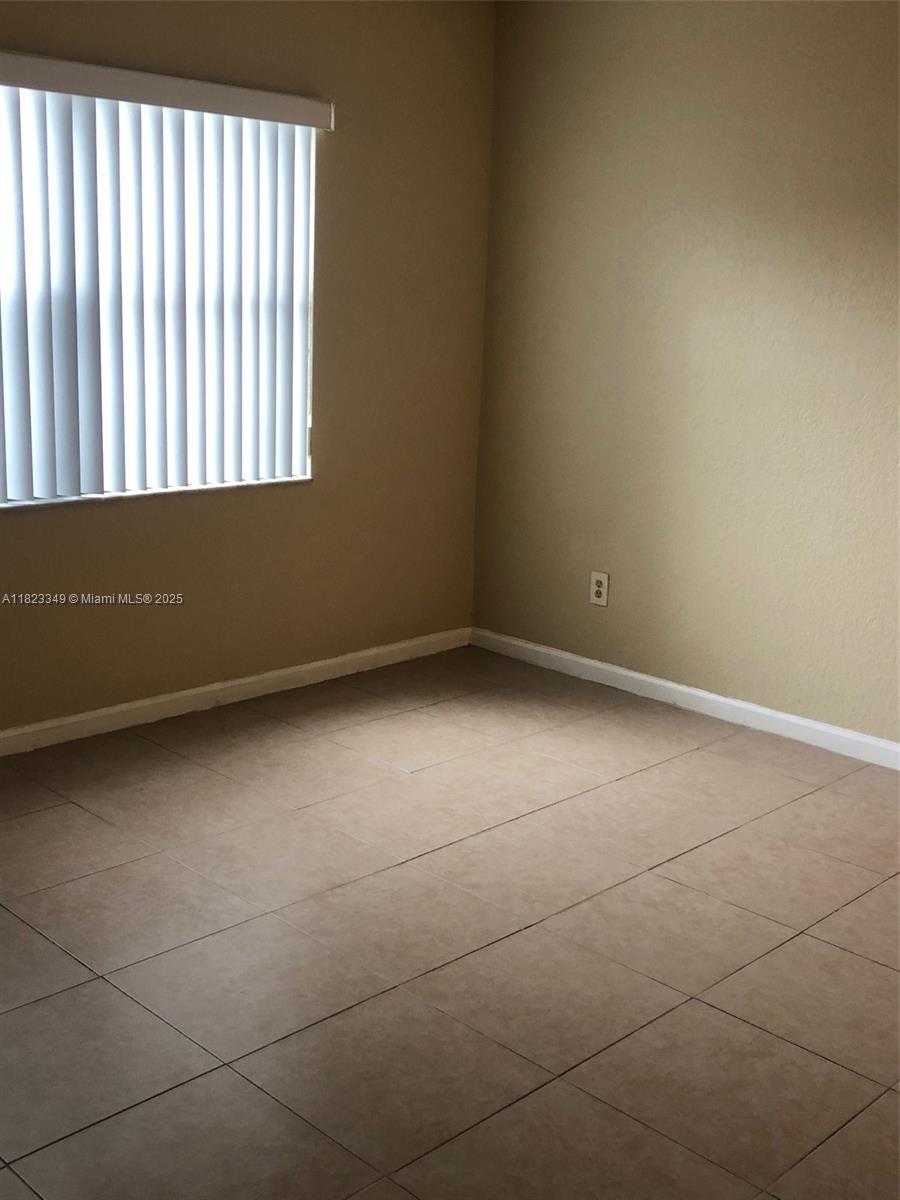 Small Image of 10740 ROYAL PALM BLVD #10, Coral Springs Number 10