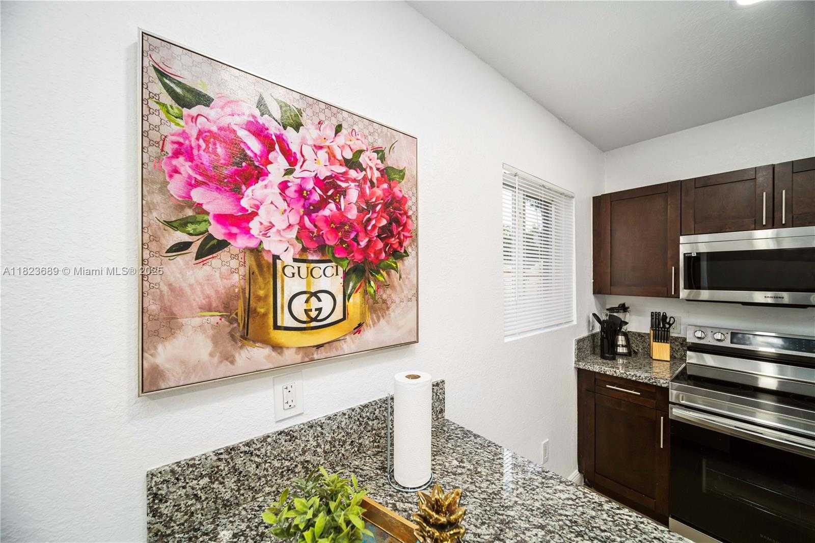 Small Image of 1250 NORTH EAST 110TH ST, Miami Number 11