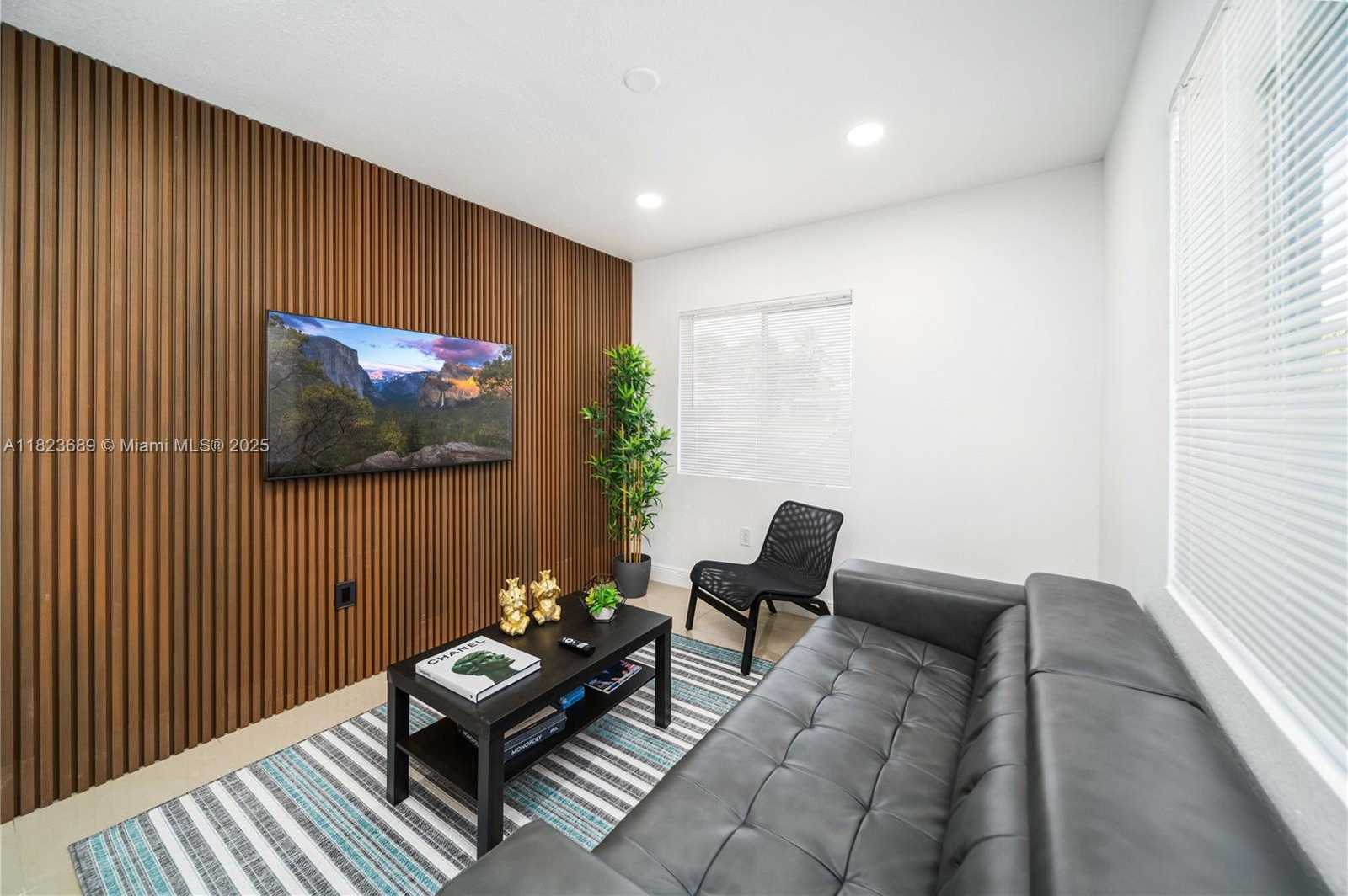 Small Image of 1250 NORTH EAST 110TH ST, Miami Number 15