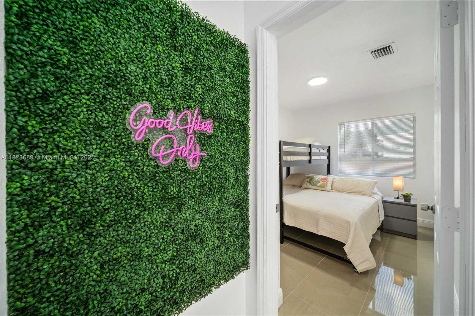 Small Image of 1250 NORTH EAST 110TH ST, Miami Number 24