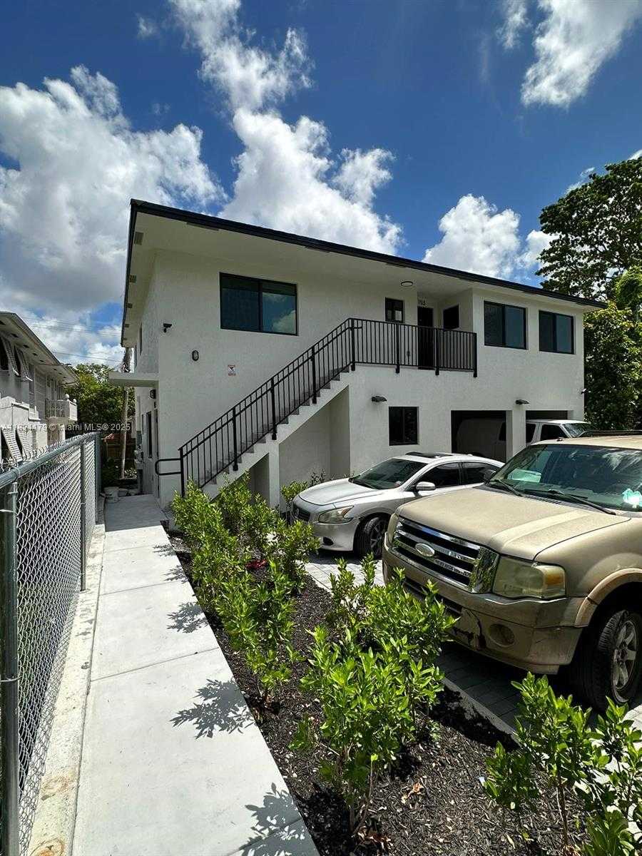 Small Image of 147 NORTH WEST 61ST ST #4, Miami Number 5