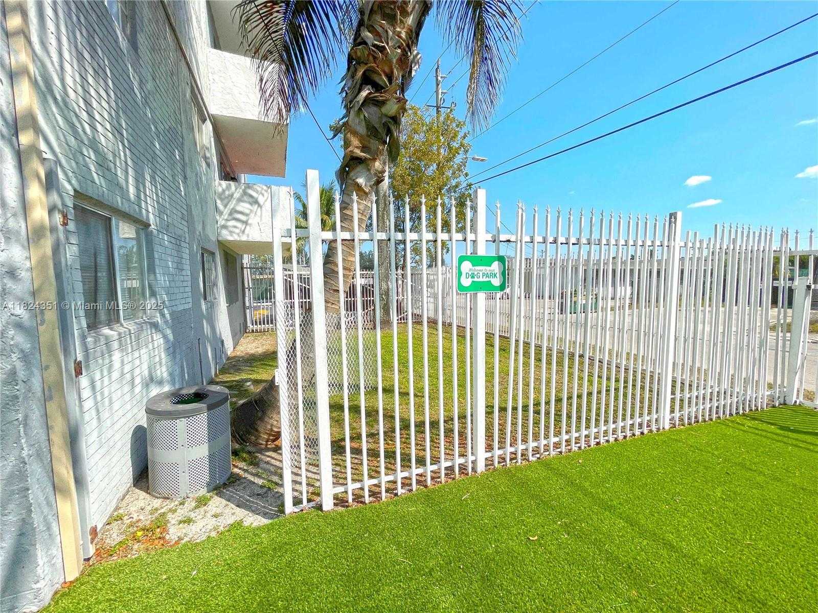 Small Image of 13300 ALEXANDRIA DR, Opa-Locka Number 2