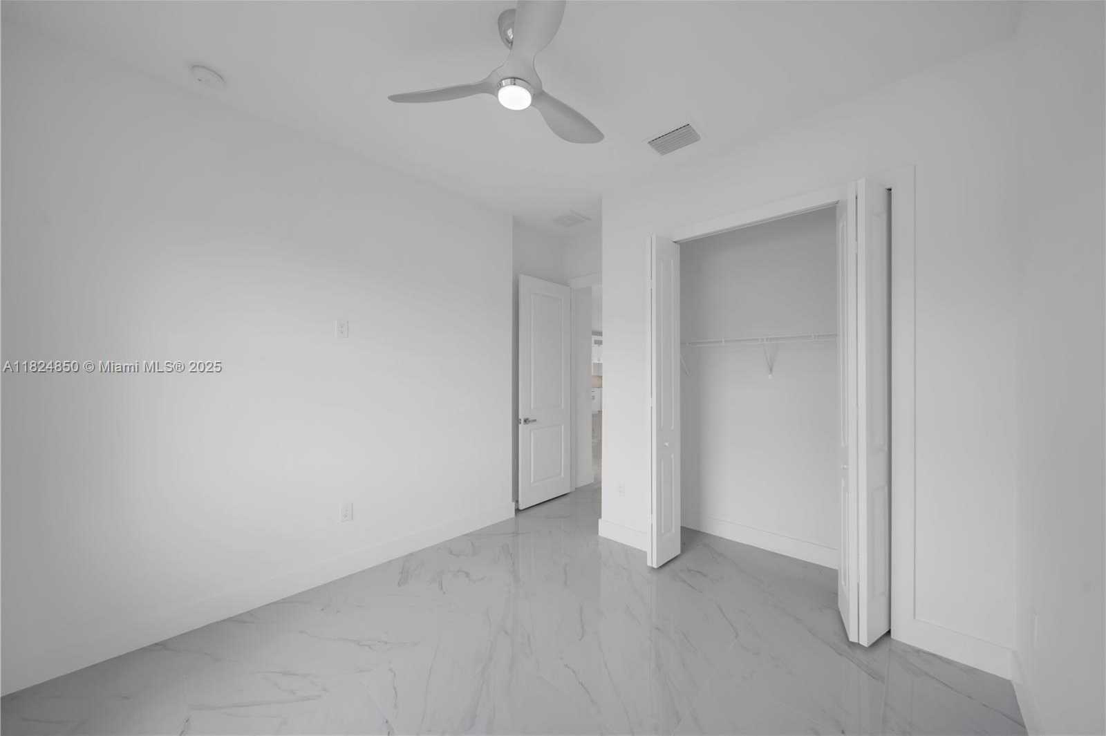 Small Image of 420 GRANT AVE, Lehigh Acres Number 14