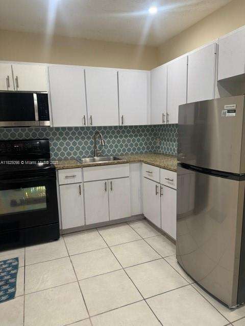 Small Image of 1930 ADAMS ST, Hollywood Number 5