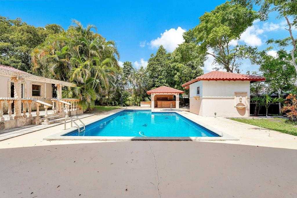 Small Image of 9291 SOUTH WEST 36TH ST #2, Miami Number 42