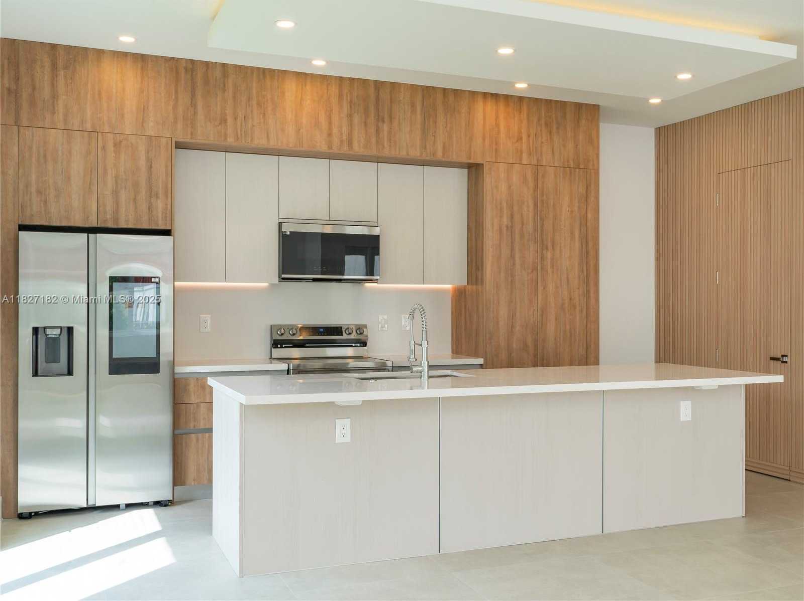 Small Image of 2107 SOUTH WEST 18TH AVE, Fort Lauderdale Number 10