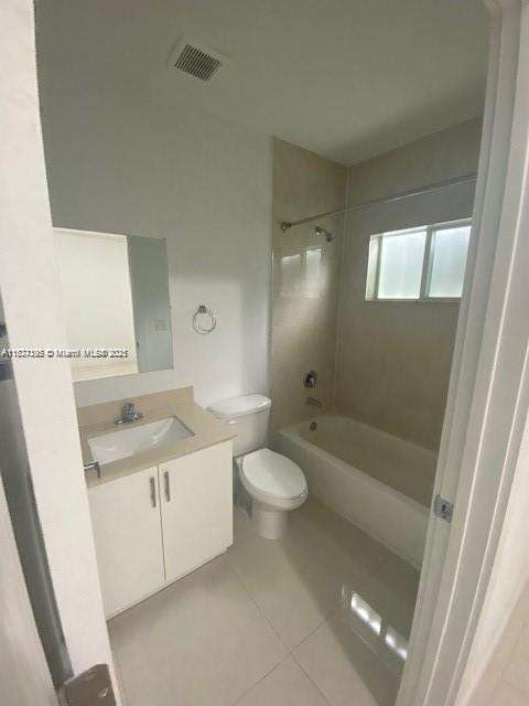 Small Image of 2271 NORTH WEST 66TH ST #2, Miami Number 18