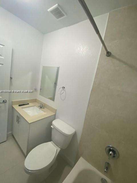 Small Image of 2271 NORTH WEST 66TH ST #2, Miami Number 25