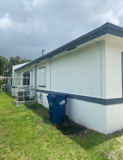 Small Image of 2271 NORTH WEST 66TH ST #2, Miami Number 4