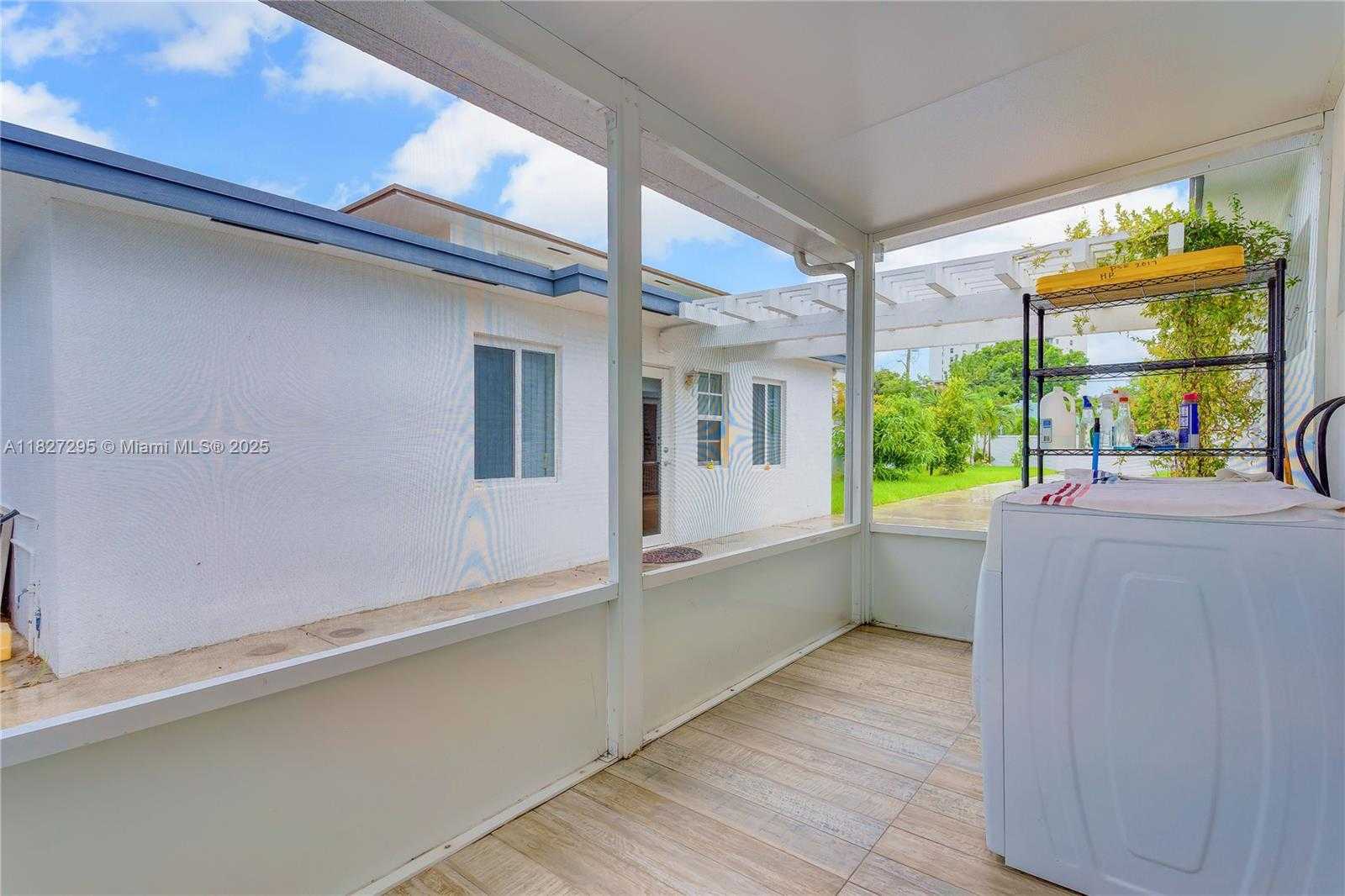 Small Image of 2247 NORTH WEST 2ND ST, Miami Number 6