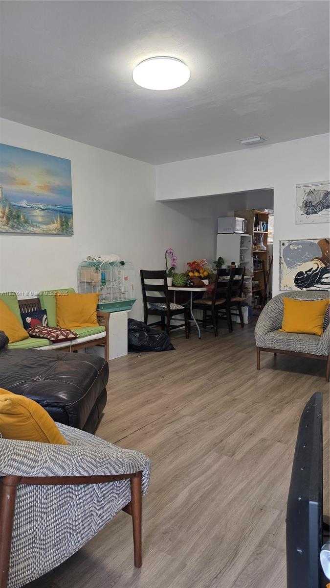 Small Image of 2729 NORTH WEST 47TH ST, Miami Number 18