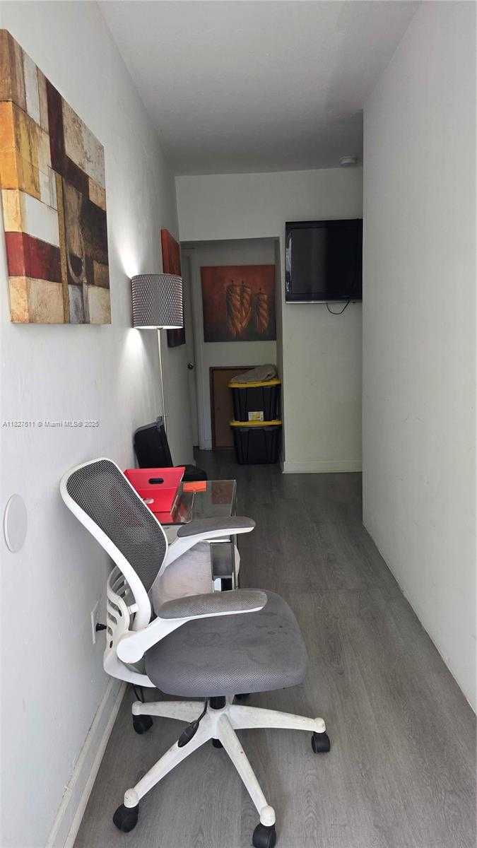 Small Image of 2729 NORTH WEST 47TH ST, Miami Number 21
