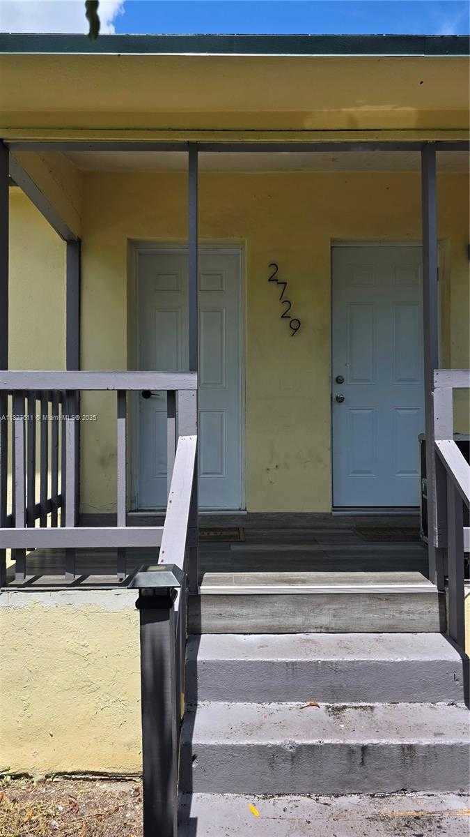 Small Image of 2729 NORTH WEST 47TH ST, Miami Number 4