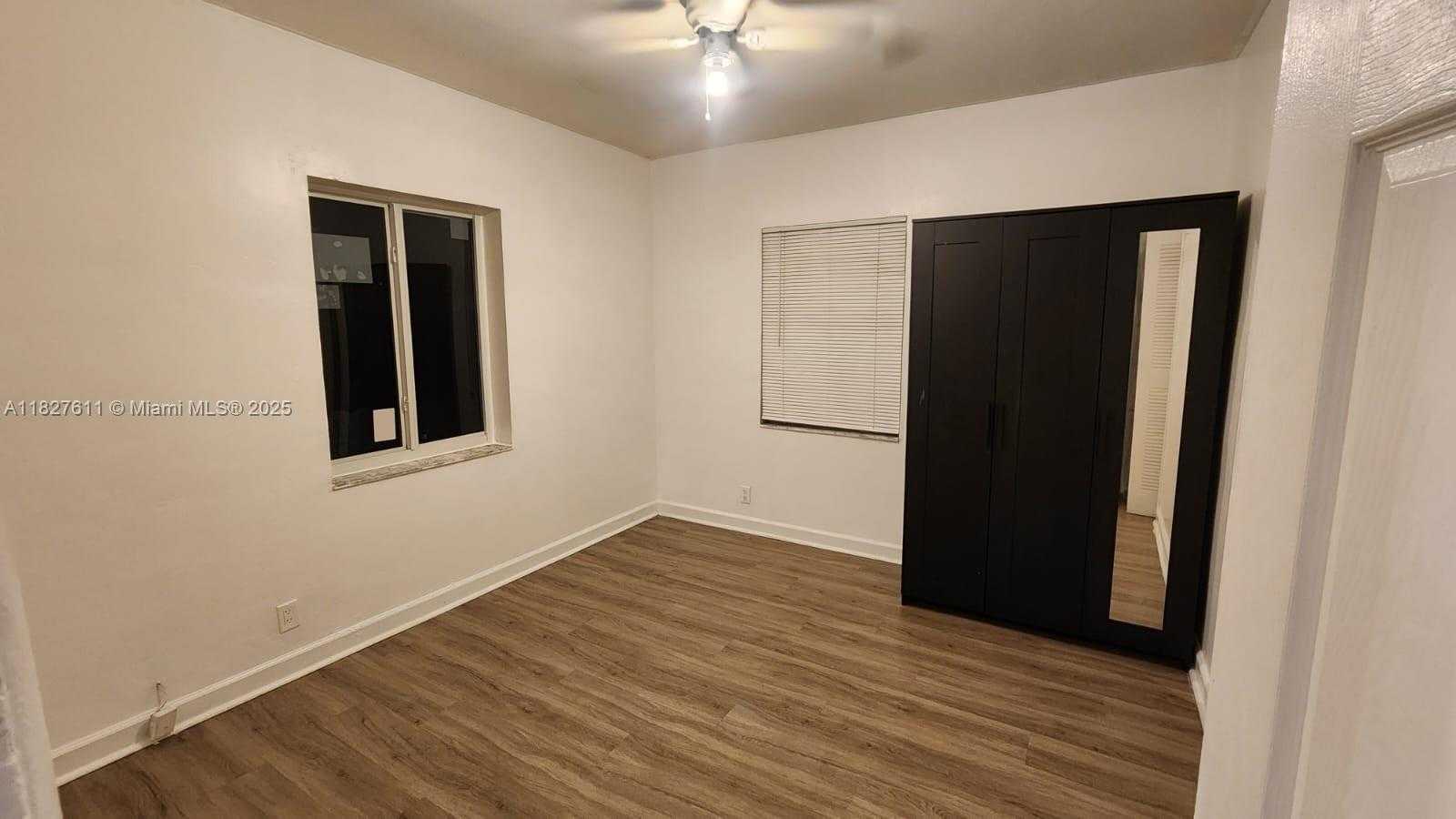 Small Image of 2729 NORTH WEST 47TH ST, Miami Number 9