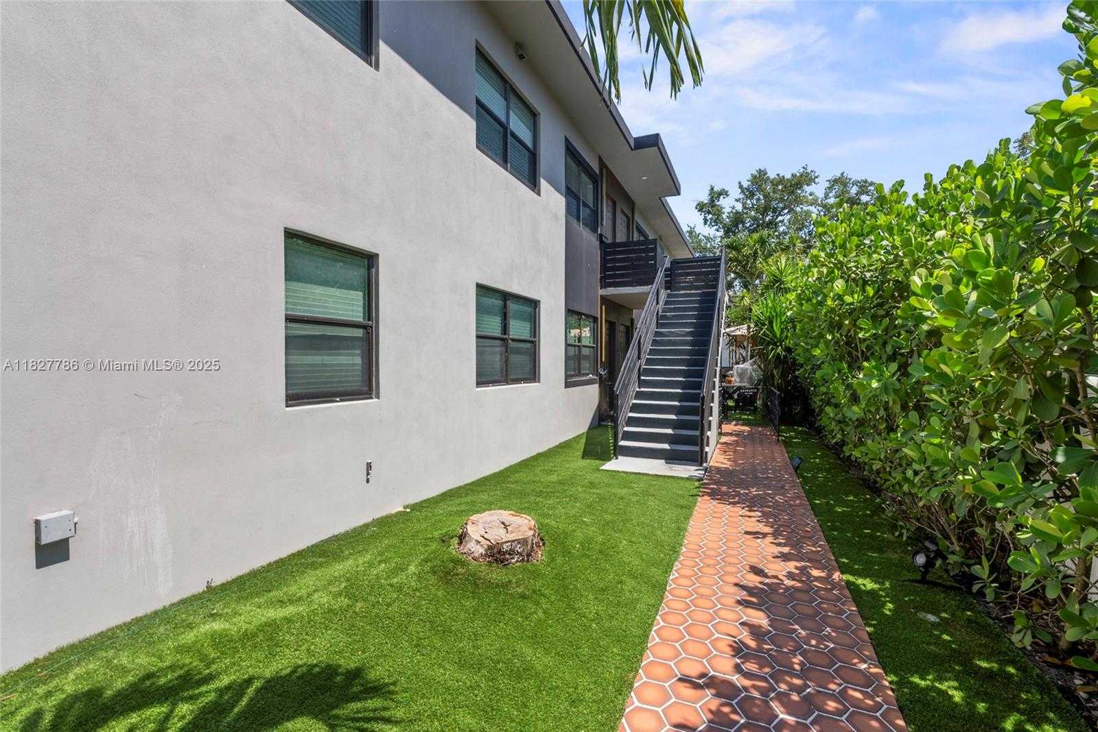 Small Image of 1215 EAST BROWARD BLVD, Fort Lauderdale Number 11