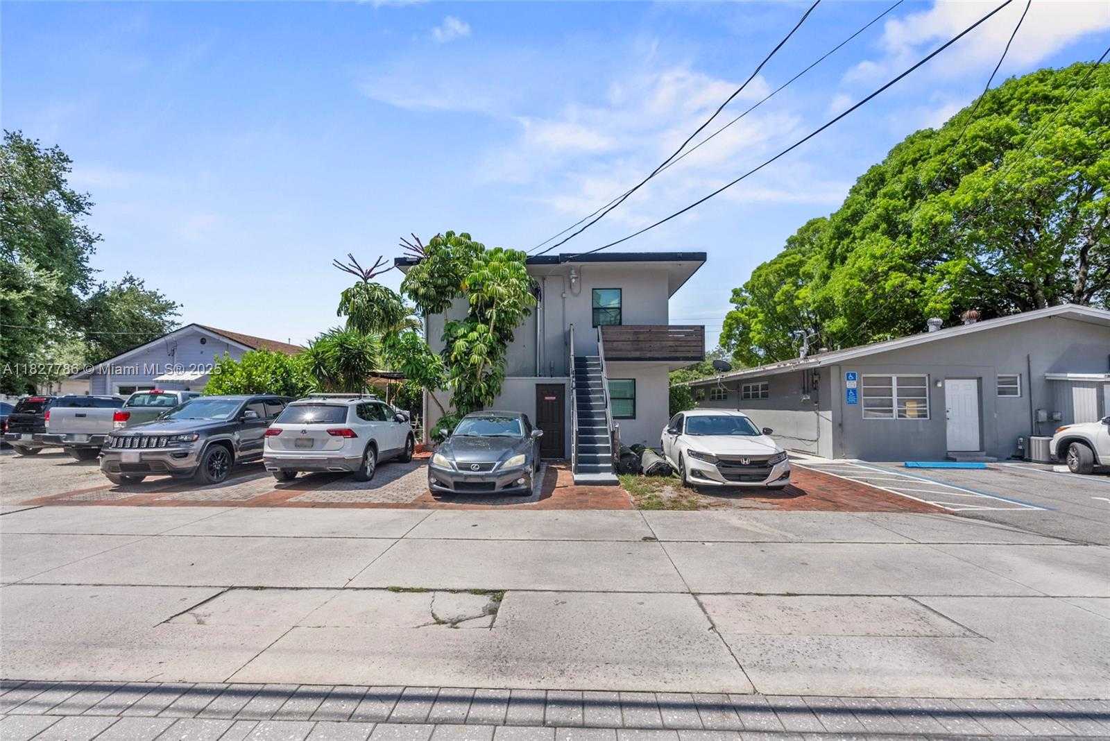 Small Image of 1215 EAST BROWARD BLVD, Fort Lauderdale Number 8