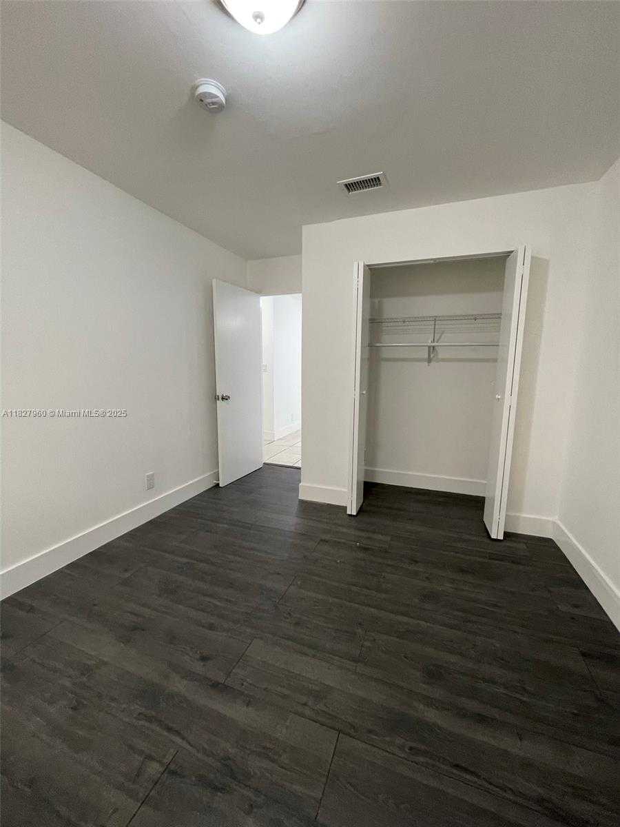 Small Image of 1842 MADISON ST, Hollywood Number 14