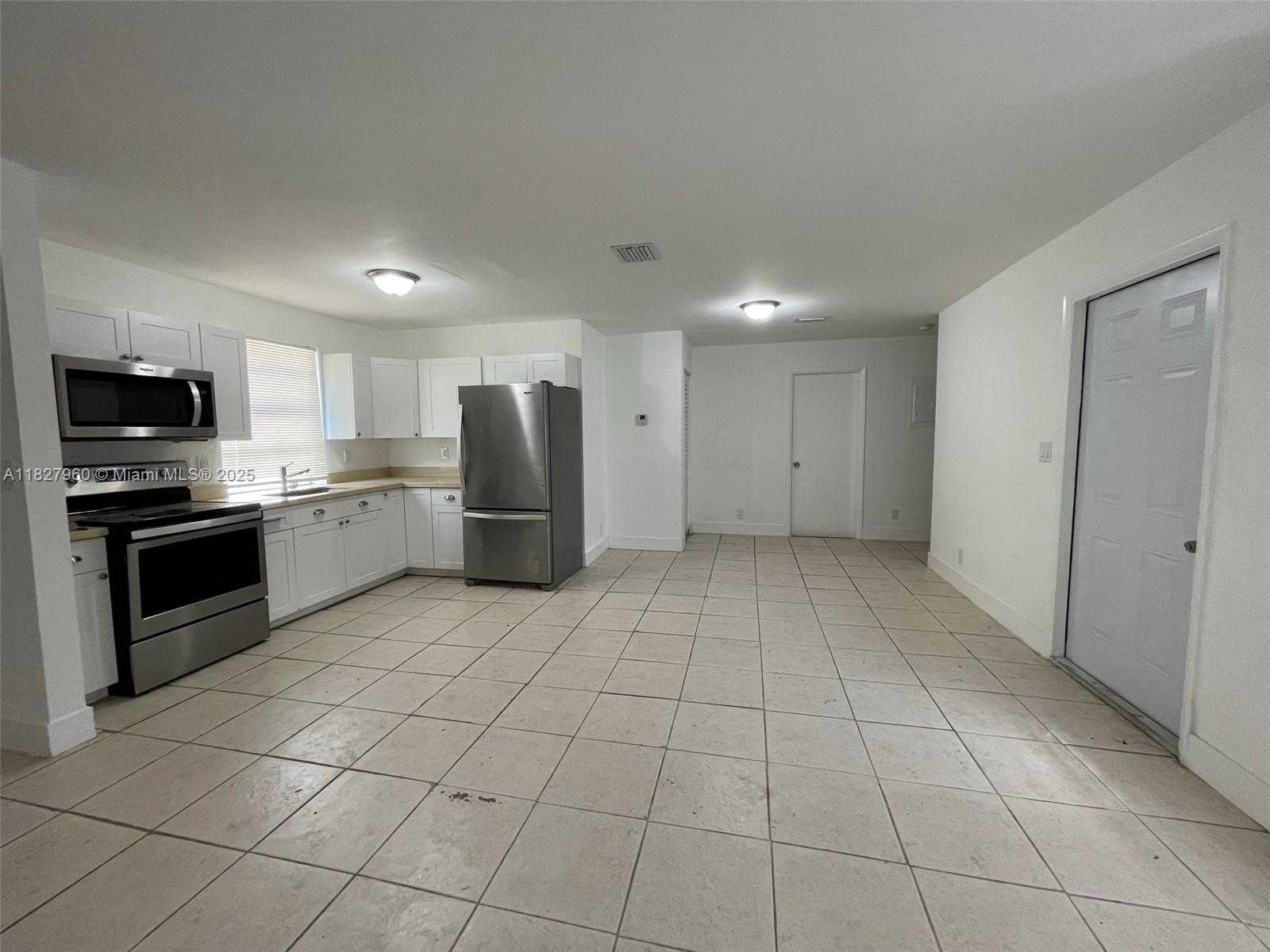 Small Image of 1842 MADISON ST, Hollywood Number 26