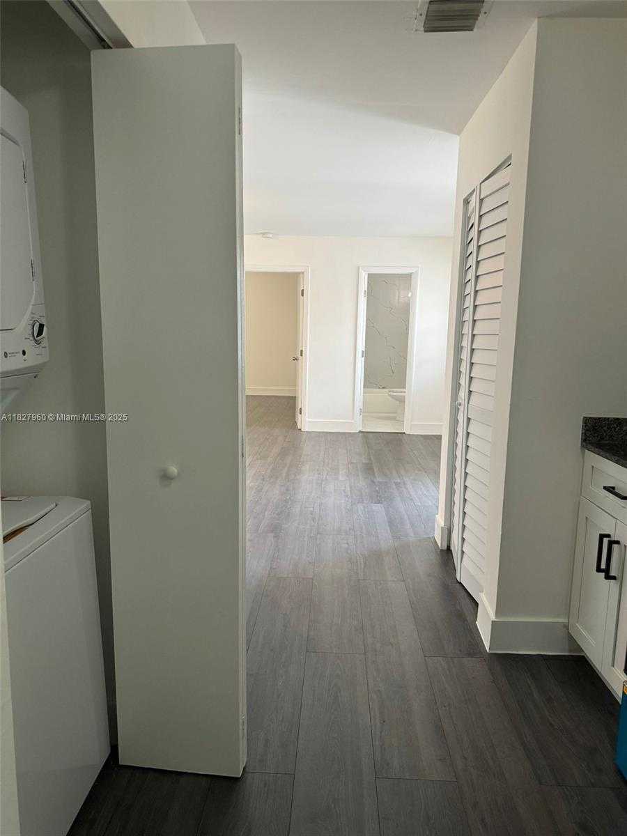 Small Image of 1842 MADISON ST, Hollywood Number 31