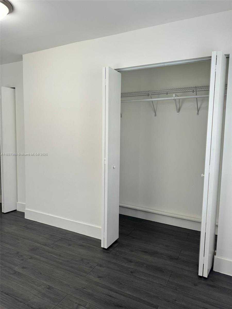 Small Image of 1842 MADISON ST, Hollywood Number 33