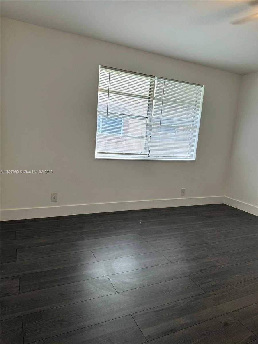 Small Image of 1842 MADISON ST, Hollywood Number 38