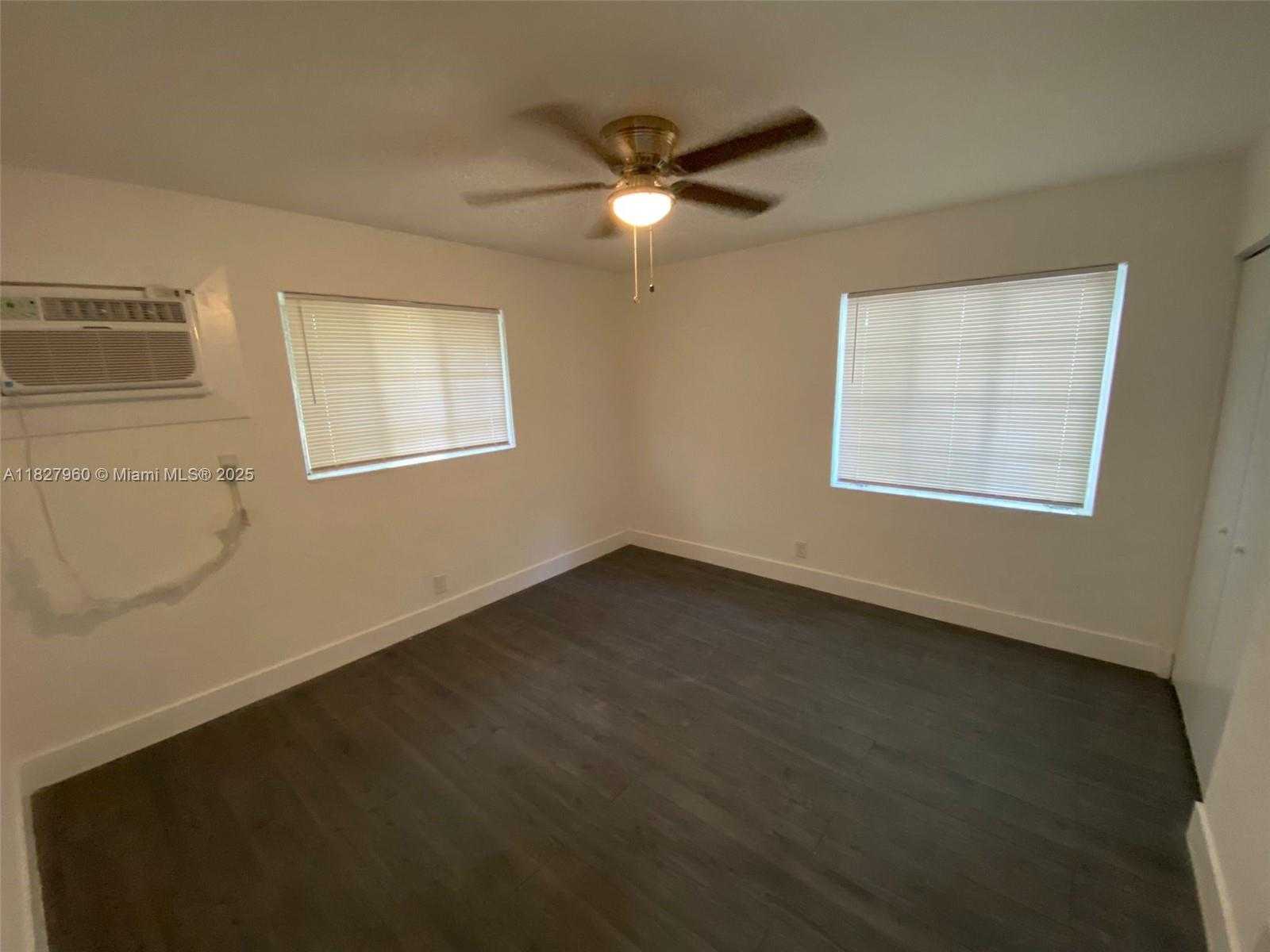 Small Image of 1842 MADISON ST, Hollywood Number 46