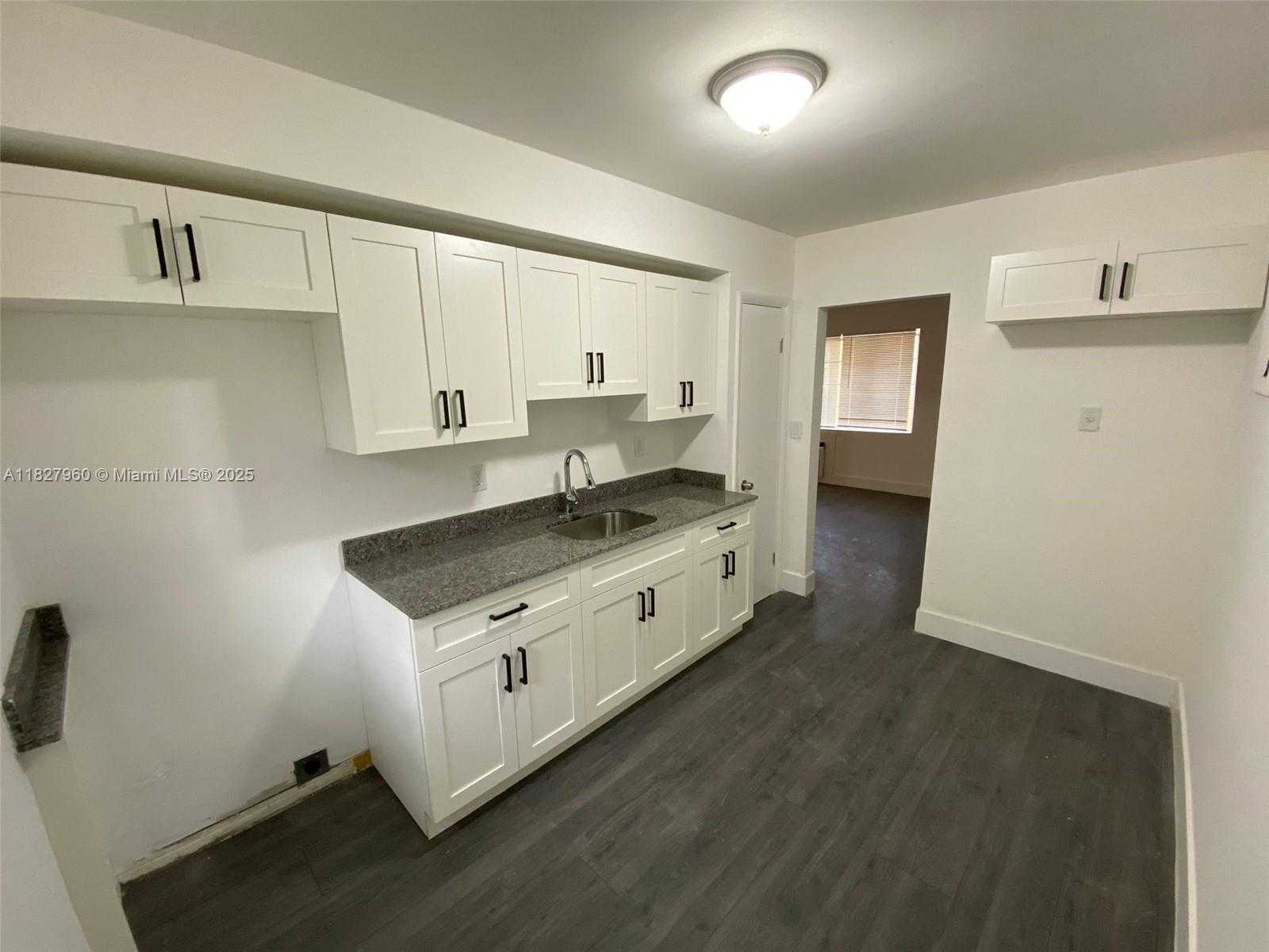 Small Image of 1842 MADISON ST, Hollywood Number 51