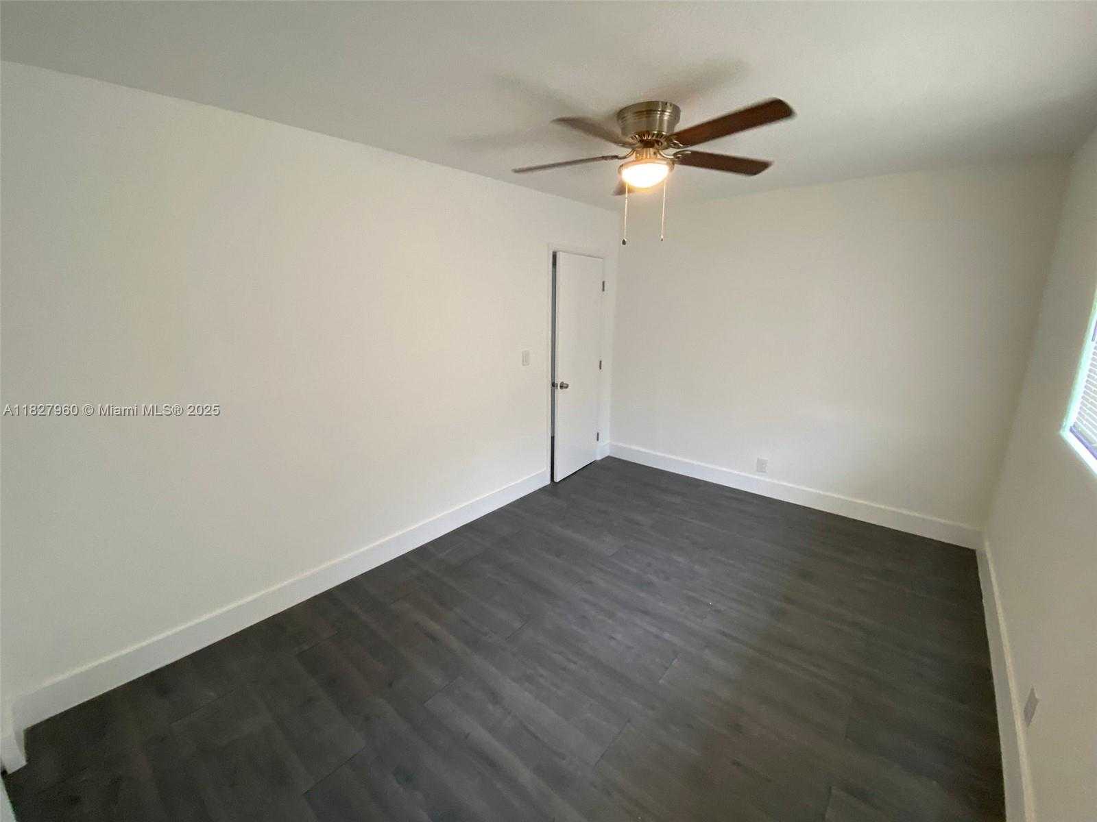 Small Image of 1842 MADISON ST, Hollywood Number 54