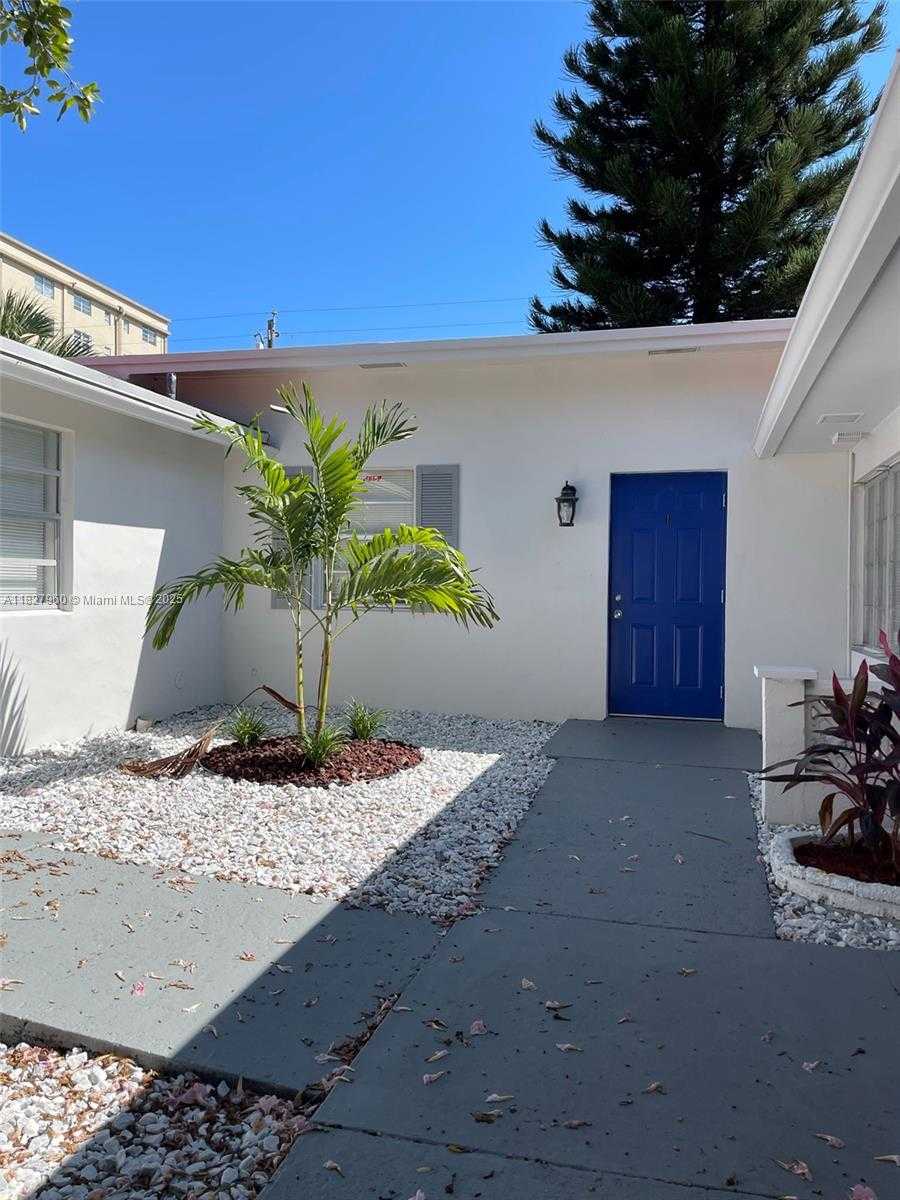 Small Image of 1842 MADISON ST, Hollywood Number 8