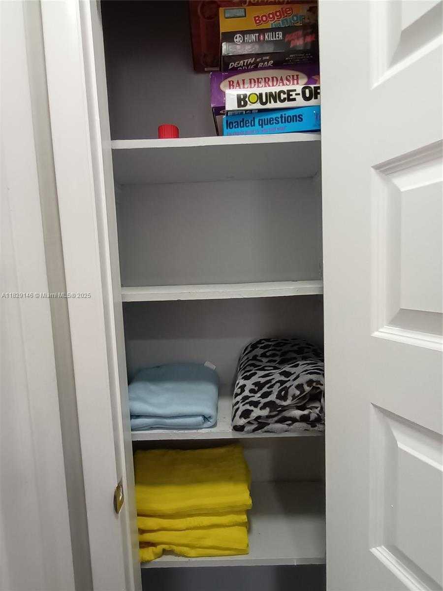 Small Image of 2242 POLK ST #3, Hollywood Number 19