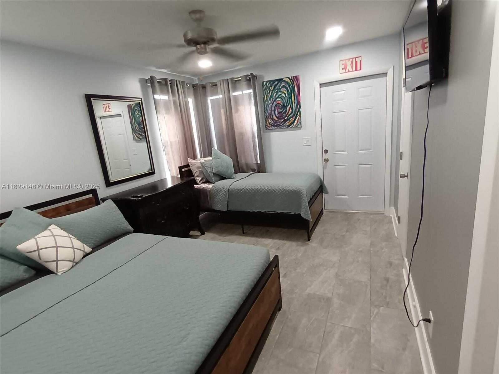 Small Image of 2242 POLK ST #3, Hollywood Number 23