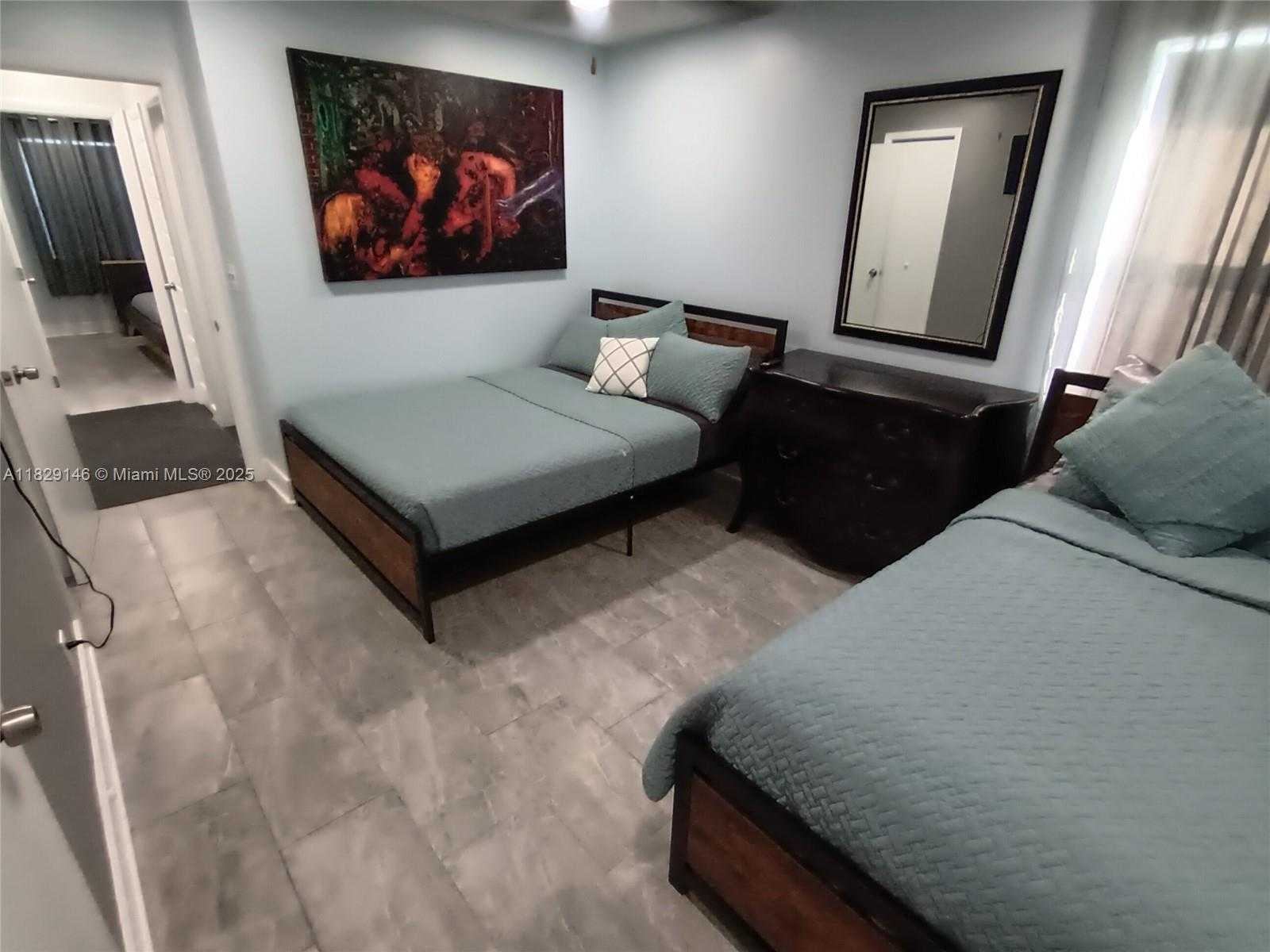 Small Image of 2242 POLK ST #3, Hollywood Number 25