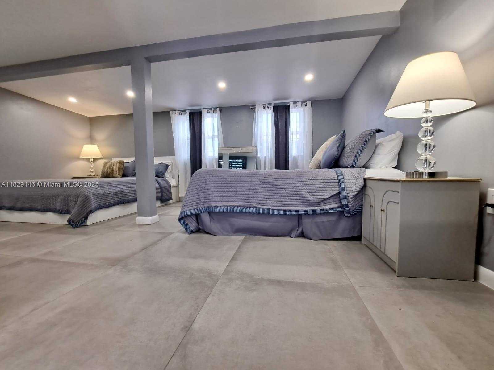 Small Image of 2242 POLK ST #3, Hollywood Number 48