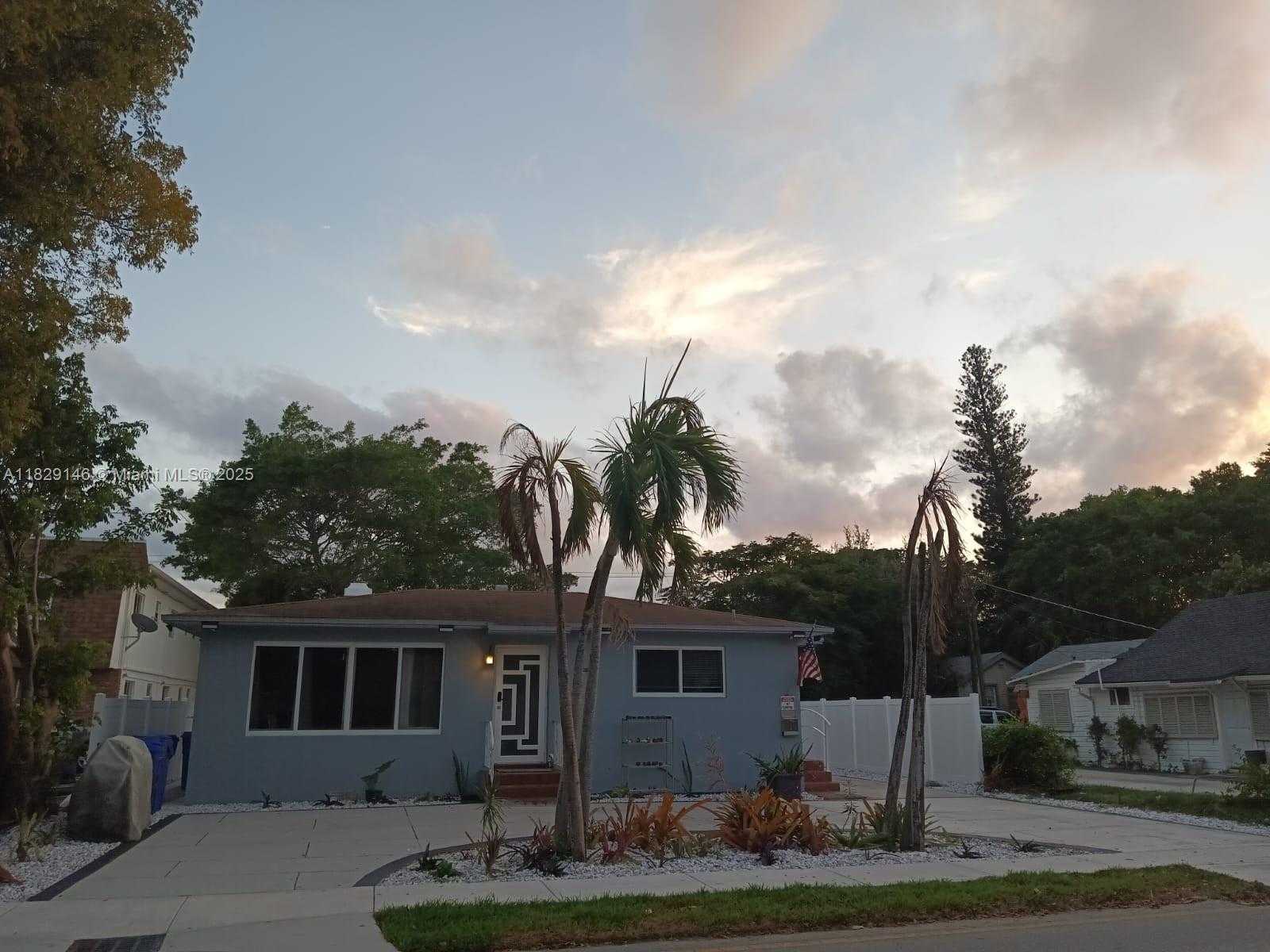 Small Image of 2242 POLK ST #3, Hollywood Number 72