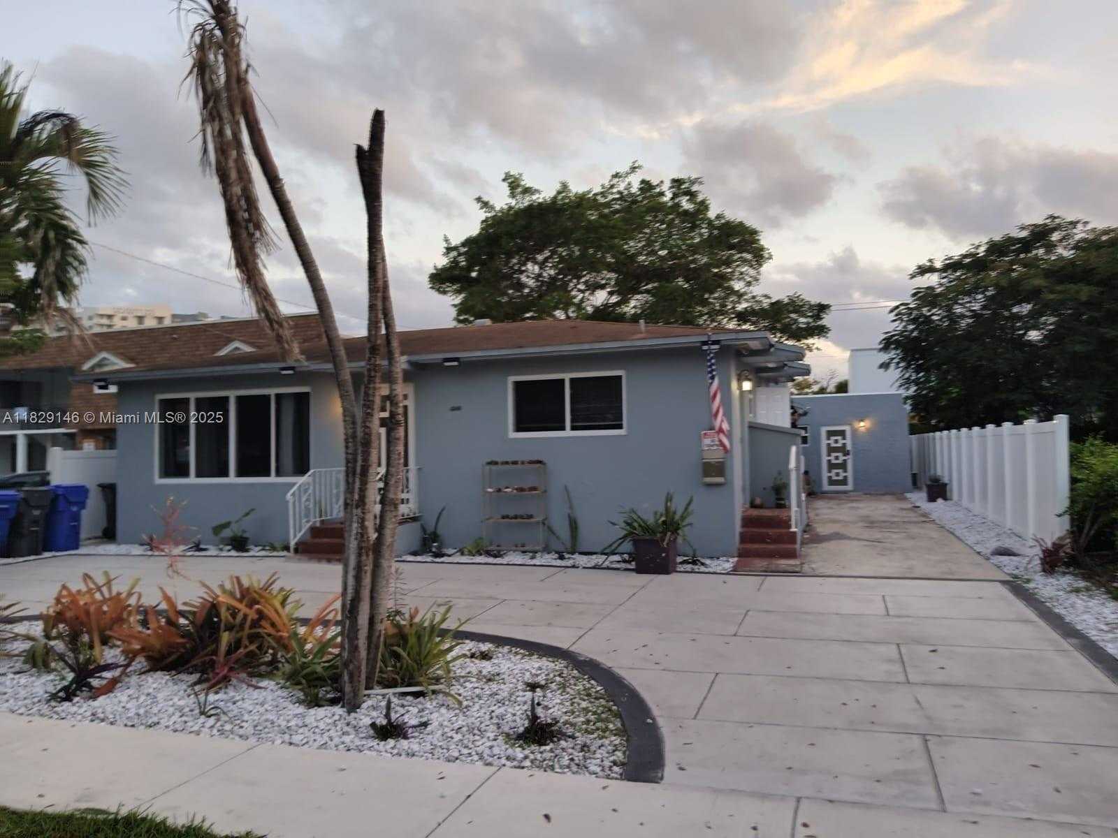 Small Image of 2242 POLK ST #3, Hollywood Number 81
